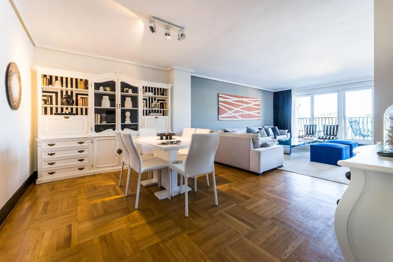 La Concha Beachview By Sweet Home San Sebastian Spain