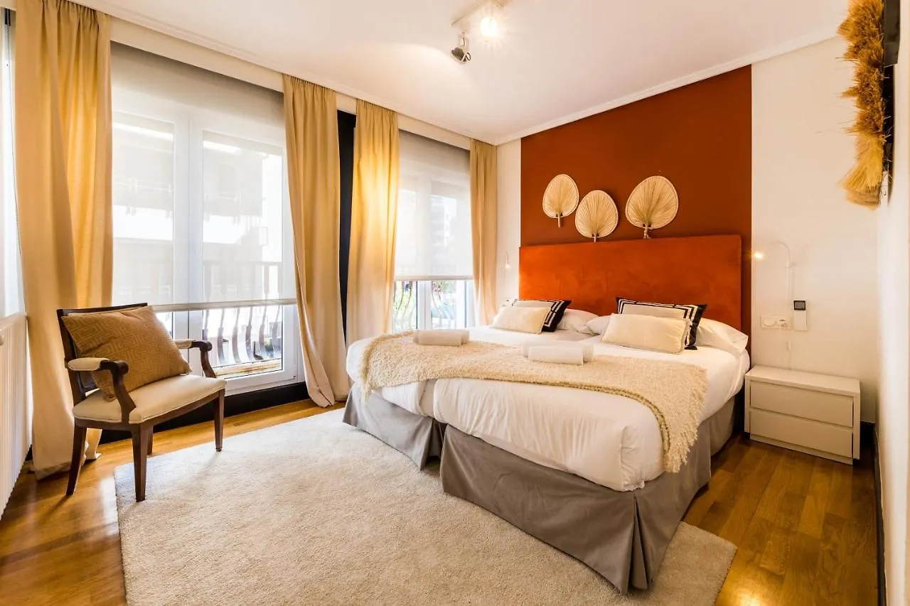 La Concha Beachview By Sweet Home San Sebastian 0*,